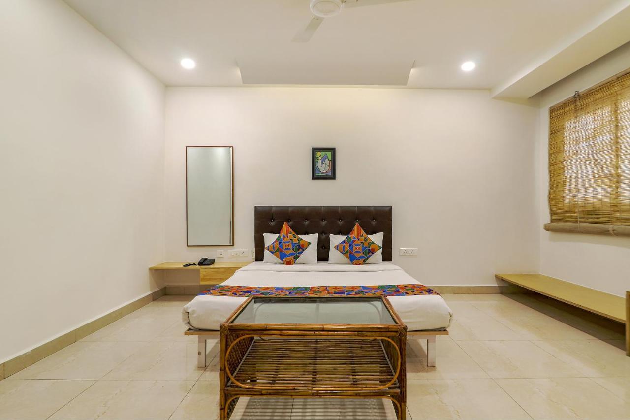 Hotel Fabhotel Aamantran & Banquet Halls - Nr Rtc X Roads Metro Station