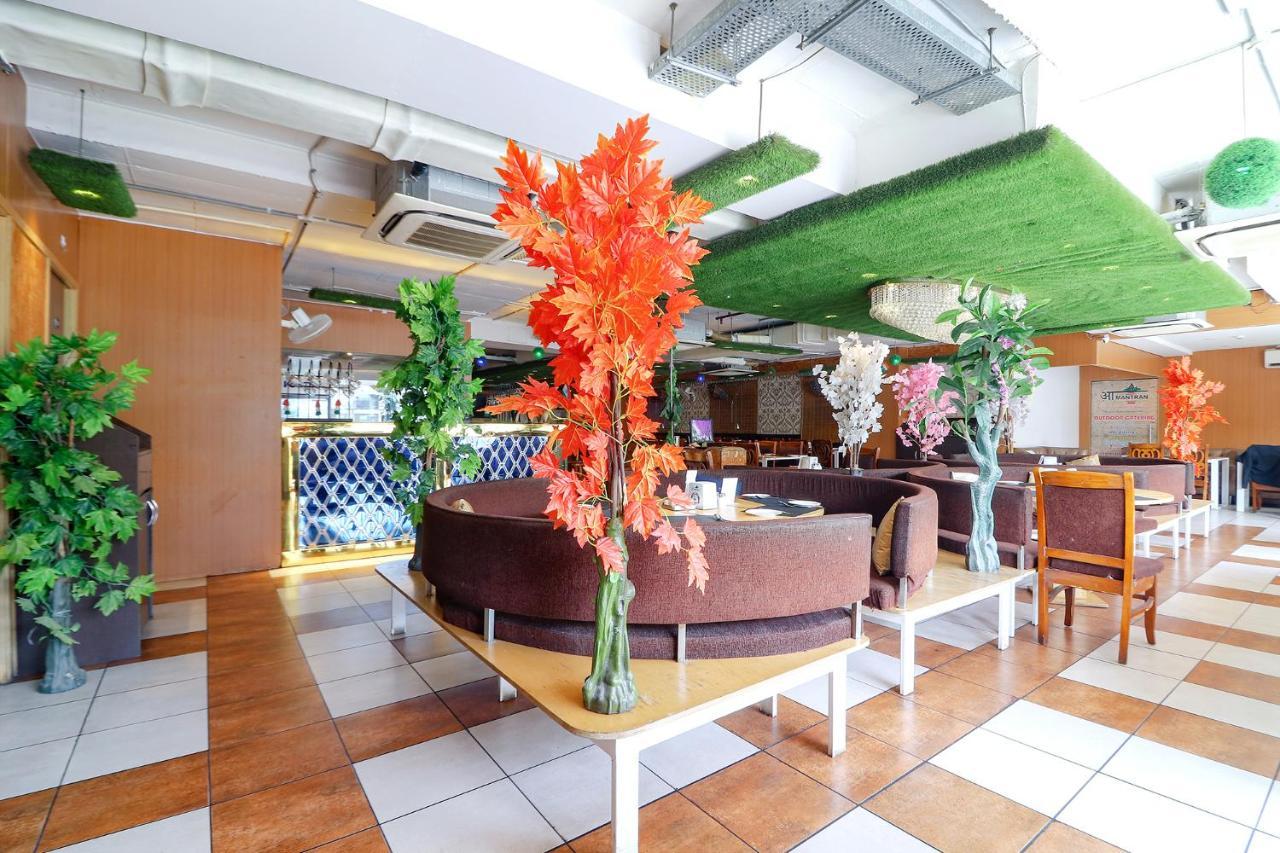 Hotel Fabhotel Aamantran & Banquet Halls - Nr Rtc X Roads Metro Station 3*