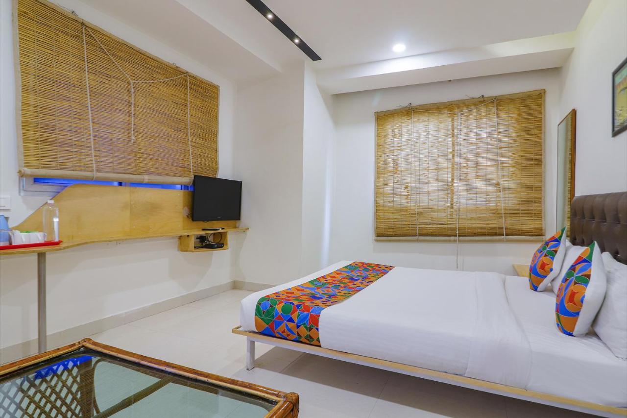 Hotel Fabhotel Aamantran & Banquet Halls - Nr Rtc X Roads Metro Station Hyderabad
